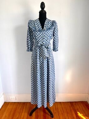VINTAGE 1950’s Silky Rayon Polkadot Midi Dress Sundress Size 4